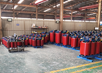 新疆100kvA三相干式变压器